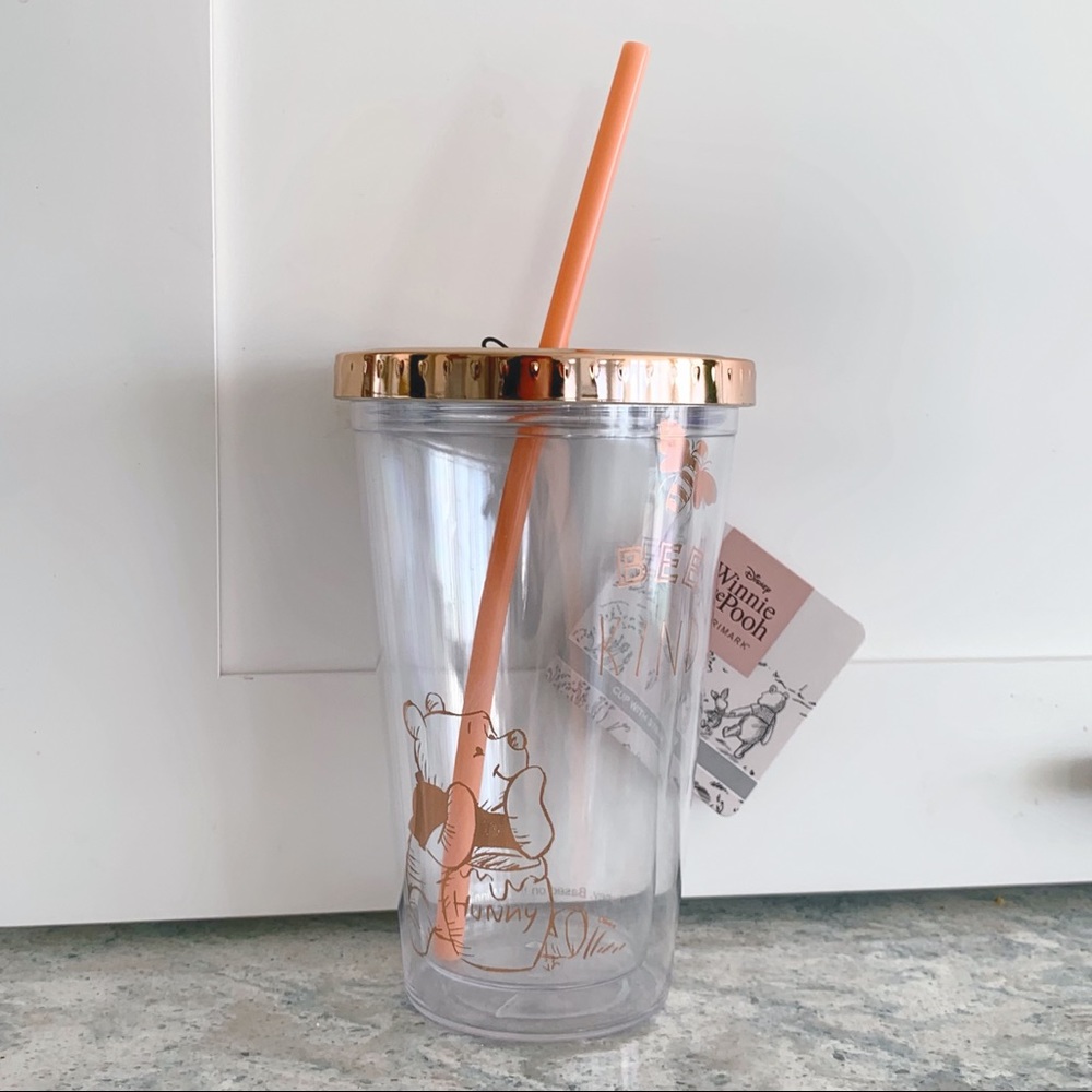 NEW ⭐️ Disney Winnie the Pooh BPA Free Bee Kind Tumbler 🐝